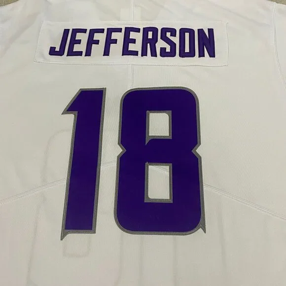 Justin Jefferson Minnesota Vikings #18 Jersey - Picture 7 of 8